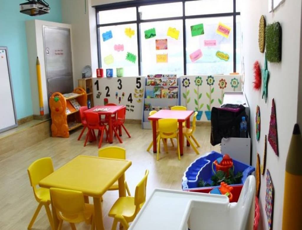 Four2Four Nursery - JLT - Image 4